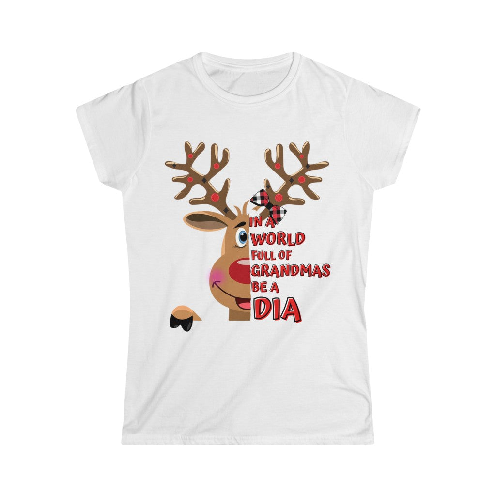 Dia Reindeer Women's Softstyle Tee