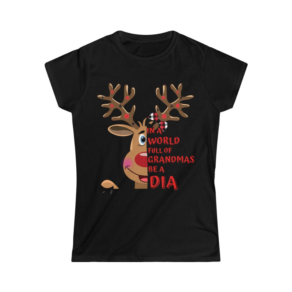 Dia Reindeer Women's Softstyle Tee