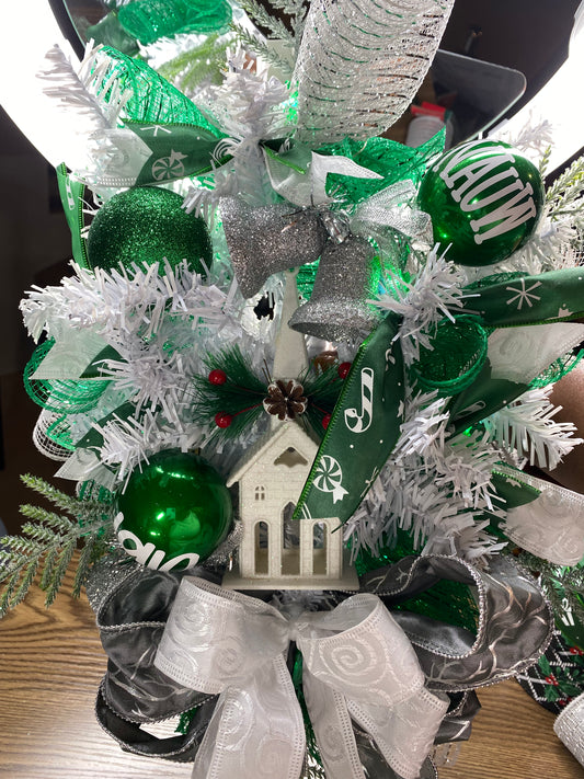 N.A.U.W. : Christmas Swag (Door Wreath)